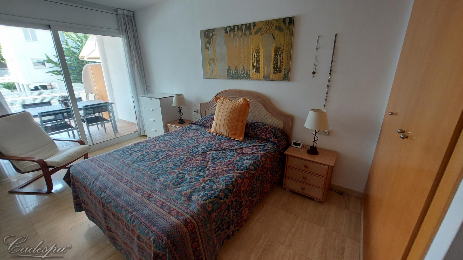 Квартира с тремя спальнями в пешей доступности до пляжа в Плайя де Аро
